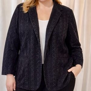 Oscar de la Renta Black Cotton Eyelet Blazer Size 16